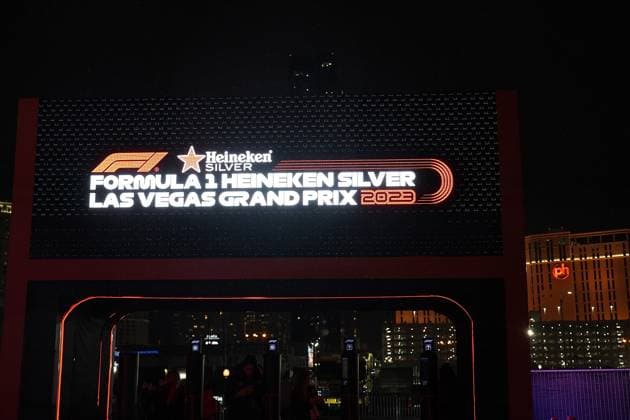 15 11 2023, Las Vegas Street Circuit, Las Vegas, FORMULA 1 HEINEKEN SILVER LAS VEGAS GRAND PRIX 2023 ,in the picture The paddock in Las Vegas Las Vegas Street Circuit United States  eu-images-506