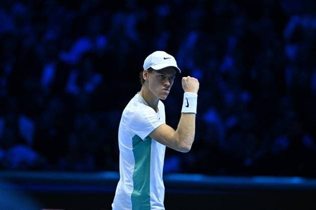 Sport Bilder des Tages Nitto ATP, Tennis Herren Finals - Turin Jannik Sinner (ITA) during his third round match at the 2023 Nitto ATP Finals in Turin, Italy on November 16, 2023. Photo by Corinne Dubreuil ABACAPRESS.COM Turin Italy  Copyright: xDubreuilxCorinne ABACAx