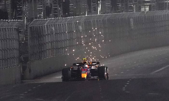 16 11 2023, Las Vegas Street Circuit, Las Vegas, FORMULA 1 HEINEKEN SILVER LAS VEGAS GRAND PRIX 2023 ,in the picture Sergio Perez MEX , Oracle Red Bull Racing Las Vegas Las Vegas Street Circuit United States  eu-images-506