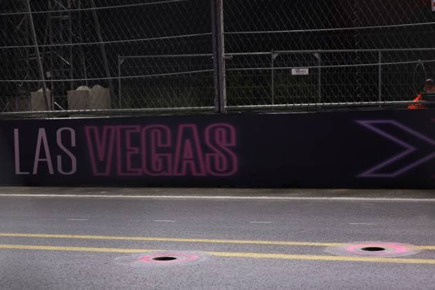 16th November 2023; Las Vegas, Nevada, USA. F1 Grand Prix of USA, Las Vegas; Practice Sessions; Storm drains are circled for repair before practice session 2 starts  ActionPlus12576693 ShaunxBrooks