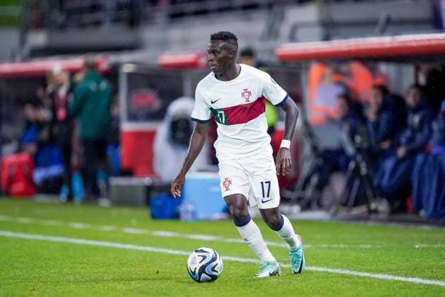 Vaduz, Liechtenstein, November 16th 2023: Armindo Bruma (17 Portugal) controls the ball during the UEFA European Qualifiers football match between Liechtenstein and Portugal at Rheinpark Stadion in Vaduz, Liechtenstein. (Daniela Porcelli SPP)  Copyright: xDanielaxPorcellix xSPPx spp-en-DaPoSp-20231116-DP107420