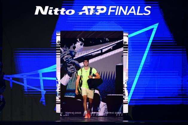 Foto Marco Alpozzi LaPresse 17 Novembre 2023 Torino - Italia - - Tennis Nitto ATP, Tennis Herren Finals - Carlos ALCARAZ (ESP) vs Daniil MEDVEDEV (RUS) Nella foto: Carlos Alcaraz (Spain) November 17, 2023 Turin - Italy - Sport - Tennis Nitto ATP Finals - Carlos ALCARAZ (ESP) vs Daniil MEDVEDEV (RUS) In the pic: Carlos Alcaraz (Spain)  Copyright: xMarcoxAlpozzi LaPressex