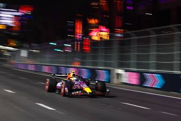11 Sergio Perez MEX, Oracle Red Bull Racing , F1 Grand Prix of Las Vegas at Las Vegas Strip Circuit on November 17, 2023 in Las Vegas, United States of America Photo by HOCH ZWEI Las Vegas United States of America