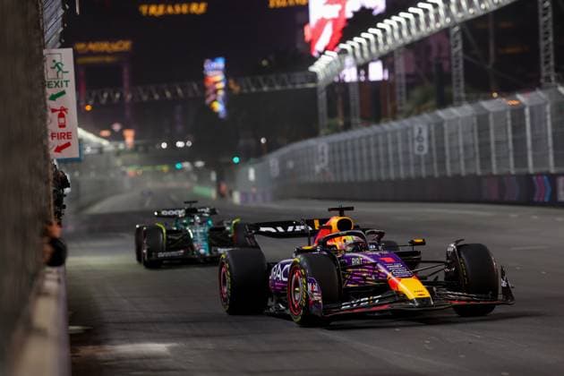 1 Max Verstappen NLD, Oracle Red Bull Racing , F1 Grand Prix of Las Vegas at Las Vegas Strip Circuit on November 17, 2023 in Las Vegas, United States of America Photo by HOCH ZWEI Las Vegas United States of America