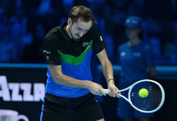 November 17, 2023, Turin, Italy: Danil Medvedev of Russia during the match against Carlos Alcaraz of Spain at the Nitto ATP, Tennis Herren Finals tennis tournament in Turin, Italy, 17 November 2023. ANSA ALESSANDRO DI MARCO Nitto ATP Finals  - ZUMAa110 20231117_zaf_a110_014 Copyright: xAlessandroxDixMarcox