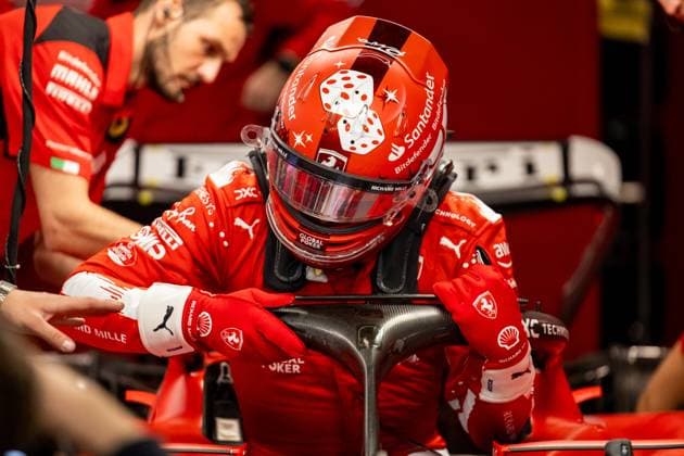 LAS VEGAS, NV - NOVEMBER 16: Ferrari driver Carlos Sainz (55) of Spain gets out of his car after P2 practice at the F1 Las Vegas Grand Prix on Thursday, November 16 on the Las Vegas Street Circuit in Las Vegas, NV. (Photo by Bob Kupbens Icon Sportswire) AUTO: NOV 16 F1 Las Vegas Grand Prix EDITORIAL USE ONLY Icon231117119