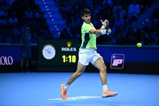 2023 Nitto ATP, Tennis Herren Finals - Turin Carlos Alcaraz (ESP) during his third round match at the 2023 Nitto ATP Finals in Turin, Italy, on November 17, 2023. Photo by Corinne Dubreuil ABACAPRESS.COM Turin Italy  Copyright: xDubreuilxCorinne ABACAx