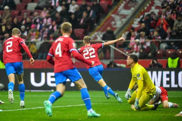 WARSZAWA 17.11.2023 MECZ 8. KOLEJKA ELIMINACJE DO MISTRZOSTW EUROPY 2024 GRUPA E: POLSKA - CZECHY --- QUALIFICATION FOR UEFA EURO, EM, Europameisterschaft,Fussball 2024 MATCH GROUP E IN WARSAW: POLAND - CZECH REPUBLIC TOMAS SOUCEK RADOSC CELEBRATION FOT. JACEK PRONDZYNSKI FOTOPYK NEWSPIX.PL --- Newspix.pl  231117JAC046