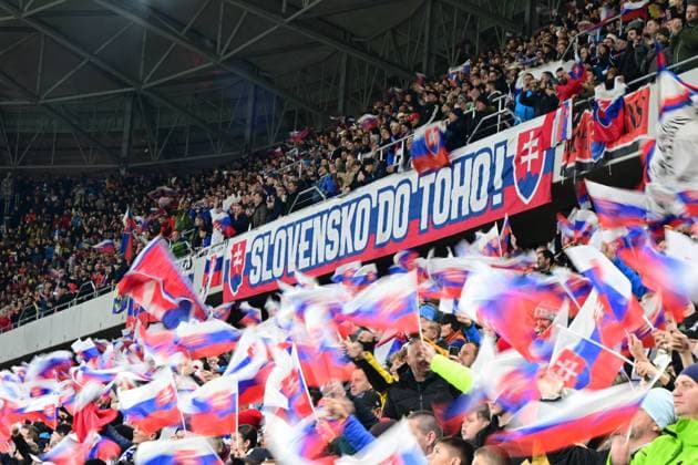 RECORD DATE NOT STATED Slovak fans waving flags during group J, EURO 2024 qualification round 9 match, Slovakia - Iceland, 16.11.2023 Bratislava Bratislavsky Slovakia Copyright: xx FAM_5933