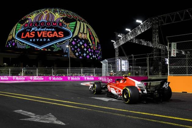 LAS VEGAS - Carlos Sainz (Ferrari) during the 3rd free practice prior to the Las Vegas Formula 1 Grand Prix at the Las Vegas Strip Circuit in Nevada. ANP SEM VAN DER WAL F1 Grand Prix of Las Vegas - Practice 2022 23 xVIxANPxSportx xxANPxIVx 484153034 originalFilename: 484153034.jpg
