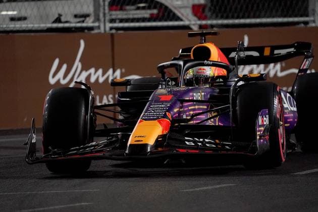 FORMULA 1 HEINEKEN SILVER LAS VEGAS GRAND PRIX 2023 18 11 2023, Las Vegas Street Circuit, Las Vegas, FORMULA 1 HEINEKEN SILVER LAS VEGAS GRAND PRIX 2023 ,in the picture Max Verstappen NLD , Oracle Red Bull Racing nordphotoxGmbHx xBratic nph00250