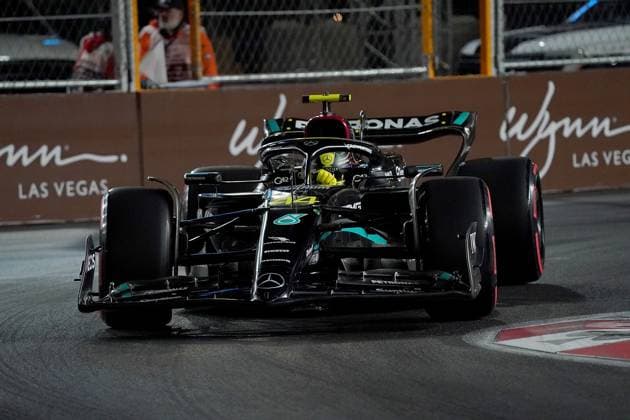 FORMULA 1 HEINEKEN SILVER LAS VEGAS GRAND PRIX 2023 18 11 2023, Las Vegas Street Circuit, Las Vegas, FORMULA 1 HEINEKEN SILVER LAS VEGAS GRAND PRIX 2023 ,in the picture Lewis Hamilton GBR , Mercedes AMG Petronas F1 Team nordphotoxGmbHx xBratic nph00250