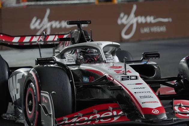 FORMULA 1 HEINEKEN SILVER LAS VEGAS GRAND PRIX 2023 18 11 2023, Las Vegas Street Circuit, Las Vegas, FORMULA 1 HEINEKEN SILVER LAS VEGAS GRAND PRIX 2023 ,in the picture Kevin Magnussen DNK , MoneyGram Haas F1 Team nordphotoxGmbHx xBratic nph00250
