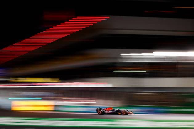 1 Max Verstappen NLD, Oracle Red Bull Racing , F1 Grand Prix of Las Vegas at Las Vegas Strip Circuit on November 18, 2023 in Las Vegas, United States of America Photo by HOCH ZWEI Las Vegas United States of America