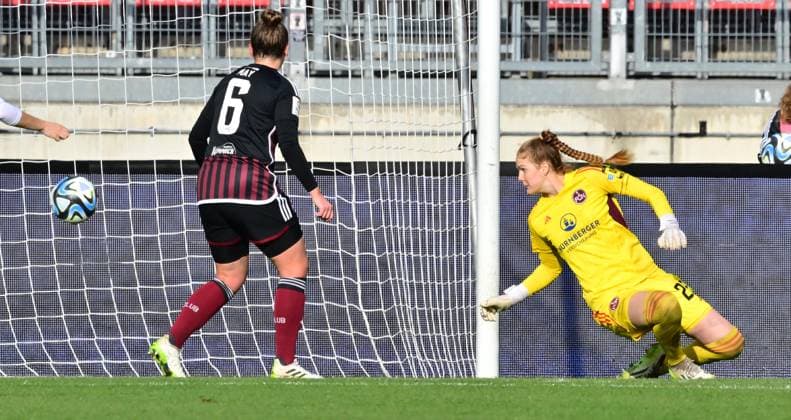 18 11 2023 Soccer Season 2023 2024 1 Women Soccer Bundesliga 08 Matchday 1 FC Nürnberg FCN Club Eintracht Frankfurt Sportfoto Zink xwoxzix Kristin Krammer 25, 1 FC Nürnberg FCN must concede goal to 0 1 by Laura Freigang 10, Eintracht Frankfurt , not in picture