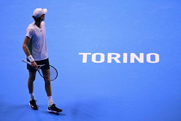 Foto Marco Alpozzi LaPresse 18 Novembre 2023 Torino - Italia - - Tennis Nitto ATP, Tennis Herren Finals - Jannik SINNER (ITA) vs Daniil MEDVEDEV (RUS) Nella foto: Jannik Sinner (Italia) November 18, 2023 Turin - Italy - Sport - Tennis Nitto ATP Finals - Jannik SINNER (ITA) vs Daniil MEDVEDEV (RUS) In the pic: Jannik Sinner (Italia)  Copyright: xMarcoxAlpozzi LaPressex