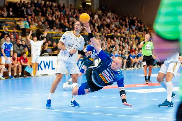 Carl Loefstroem Nr 13, VfL Luebeck Schwartau VfL Luebeck Schwartau vs TSV Bayer Dormagen, Handball, 2 Bundesliga, 18 11 23 Luebeck Schleswig Holstein Germany Copyright: xAgentur54Gradx xFelixxKoenigx