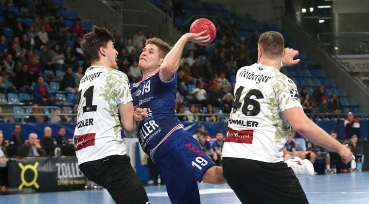 18 11 2023, Germany, Bietigheim, Handball 2 Bundesliga Men, SG BBM Bietigheim vs HC Elbflorenz 2006, f l Oliver Seidler HC , Alexander Velz BBM , Jonas Thümmler HC