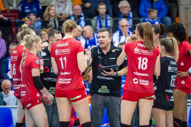 Allianz MTV Stuttgart Dresdner SC, Sport, Volleyball Bundesliga, Women, VBL, Season 2023 24, 18 11 2023, Stuttgart SCHARRena , DEU Allianz MTV Stuttgart Dresdner SC, Sport, Volleyball Bundesliga, Women, VBL, Season 2023 24, 18 11 2023, Stuttgart SCHARRena , DEU Stuttgart Copyright: xSandyxDinkelackerx EP_SDR