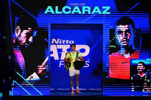 Foto Marco Alpozzi LaPresse 18 Novembre 2023 Torino - Italia - - Tennis Nitto ATP, Tennis Herren Finals - Carlos ALCARAZ (ESP) vs Novak DJOKOVIC (SRB) Nella foto: Carlos ALCARAZ (ESP) November 18, 2023 Turin - Italy - Sport - Tennis Nitto ATP Finals - Carlos ALCARAZ (ESP) vs Novak DJOKOVIC (SRB) In the pic: Carlos ALCARAZ (ESP)  Copyright: xMarcoxAlpozzi LaPressex