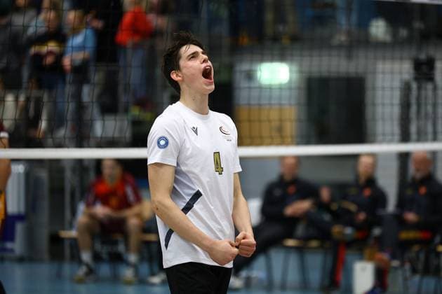 Volleyball I Men I Season 2023 2024 I 2 Bundesliga Nord I 23 Matchday I Kieler TV VCO Berlin I 18 11 2023 Cheers, joy, emotions, euphoria at Florian Forschner 4, VCO Berlin Kiel Hein Dahlinger Halle Schleswig Holstein Germany Copyright: xLobeca JasperxLorenzx