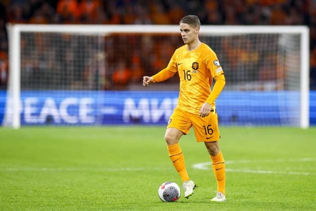 AMSTERDAM - Joey Veerman of Holland during the European Championship, EM, Europameisterschaft Qualifying match in group B between the Netherlands and Ireland at the Johan Cruijff ArenA on November 18, 2023 in Amsterdam, the Netherlands. ANP KOEN VAN WEEL UEFA EURO, EM, Europameisterschaft,Fussball 2024 Qualifying Round 2023 2024 xVIxANPxSportx xxANPxIVx 484205930 originalFilename: 484205930.jpg