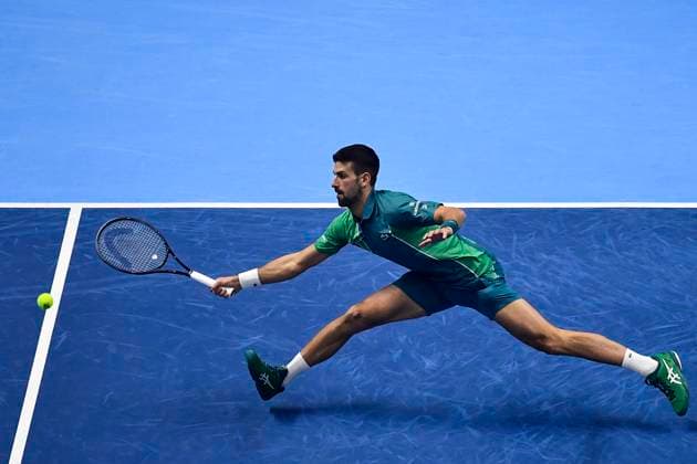 November 18, 2023: TURIN, ITALY - NOVEMBER 18: Novak Djokovic of Serbia plays a shot in their Semi Finals Men s Single s Nitto ATP, Tennis Herren match during day seven of the Nitto ATP Finals at Pala Alpitour on November 18, 2023 in Turin, Italy. - ZUMAg210 20231118_abp_g210_046 Copyright: xStefanoxGuidix