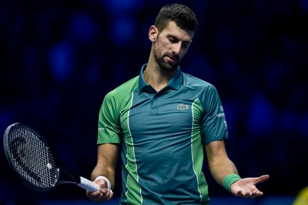 Nitto ATP, Tennis Herren Finals - Day Seven Novak Djokovic of Serbia looks dejected during the semi-final singles match against Carlos Alcaraz of Spain during day seven of the Nitto ATP Finals. Novak Djokovic won 6-3, 6-2. Turin Italy Copyright: xNicolòxCampox