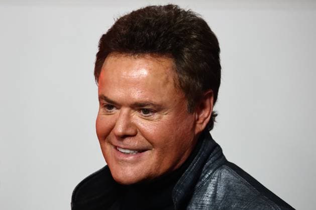 F1 Las Vegas Grand Prix 2023 Donny Osmond ahead of the Formula 1 Las Vegas Grand Prix at Las Vegas Strip Circuit in Las Vegas, United States on November 18, 2023. Las Vegas United States  Copyright: xJakubxPorzyckix originalFilename:porzycki-f1lasveg231118_npkVZ.jpg