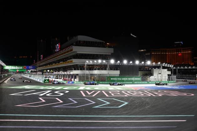 LAS VEGAS, NV - NOVEMBER 18: A general view of turn 1 at the start of the Las Vegas Grand Prix Formula 1 race on November 18, 2023, on the streets of Las Vegas in Las Vegas, NV. (Photo by Jeff Speer Icon Sportswire) AUTO: NOV 18 F1 Las Vegas Grand Prix EDITORIAL USE ONLY Icon231118006