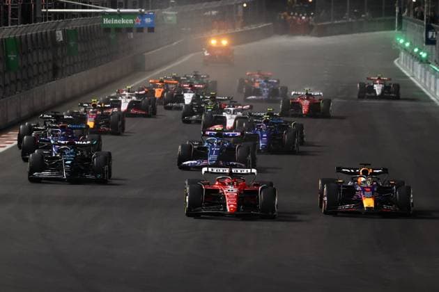 F1 Las Vegas Grand Prix 2023 Start of the Formula 1 Las Vegas Grand Prix at Las Vegas Strip Circuit in Las Vegas, United States on November 18, 2023. Las Vegas United States  Copyright: xJakubxPorzyckix originalFilename:porzycki-f1lasveg231118_npI6l.jpg