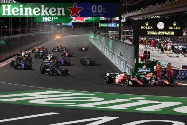 F1 Las Vegas Grand Prix 2023 Start of the Formula 1 Las Vegas Grand Prix at Las Vegas Strip Circuit in Las Vegas, United States on November 18, 2023. Las Vegas United States  Copyright: xJakubxPorzyckix originalFilename:porzycki-f1lasveg231118_npwgt.jpg