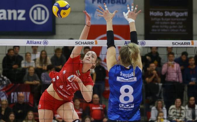 Stuttgart , Volleyball Bundesliga Women , Allianz MTV Stuttgart vs Dresdner SC , left Grace Elisabeth Frohling Dresden
