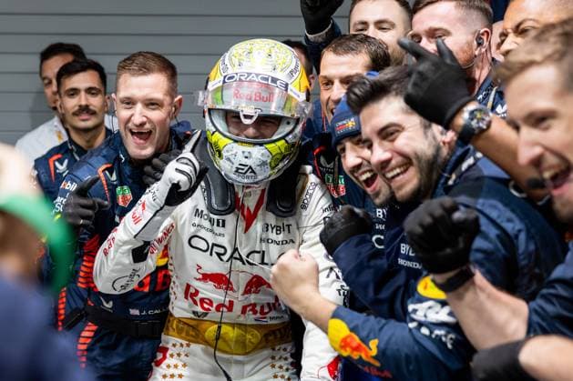 LAS VEGAS, NV - NOVEMBER 18: Red Bull Racing driver Max Verstappen (1) of the Netherlands celebrates after winning the F1 Las Vegas Grand Prix on Saturday, November 18, 2023 on the Las Vegas Street Circuit in Las Vegas, NV. (Photo by Bob Kupbens Icon Sportswire) AUTO: NOV 18 F1 Las Vegas Grand Prix EDITORIAL USE ONLY Icon231118004