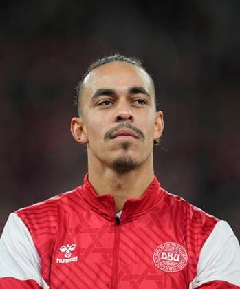 November 17 2023: Yussuf Poulsen (Denmark) looks on during a Group H EURO 2024 Qualification game, Denmark versus Slovenia, at Parken, Copenhagen, Denmark. CSM Copenhagen Denmark - ZUMAc04_ 20231117_zma_c04_412 Copyright: xUlrikxPedersenx