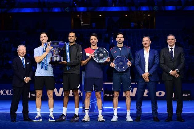Foto Marco Alpozzi LaPresse 19 Novembre 2023 Torino - Italia - - Tennis Nitto ATP, Tennis Herren Finals - final doubles match against - Marcel Granollers (ESP) e Horacio Granollers (ARG) vs Rajeev Ram (USA) e Joe Salisbury (GBR) Nella foto: la premiazione, il Trofeo November 19, 2023 Turin - Italy - Sport - Tennis Nitto ATP Finals - final doubles match against Marcel Granollers (ESP) Horacio Zeballos (ARG) vs Rajeev Ram (USA) Joe Salisbury (GBR) In the pic: the trophy  Copyright: xMarcoxAlpozzix