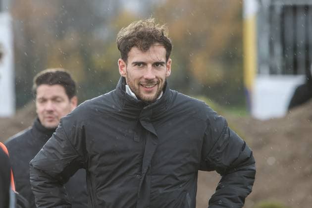 Sport, Football, DFB National Team Season 2023 24 German national players on the Maifeld in the Adidas Football Love Drop Zone where the official Euro 2024 ball was presented 19 11 2023, Olympiastadion Berlin Leon Goretzka Germany, 8 Berlin Olympiastadion Berlin Berlin Germany