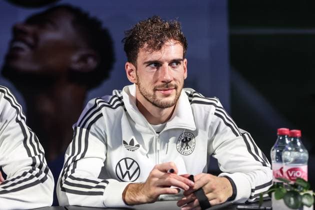 Sport, Football, DFB National Team Season 2023 24 German national players on the Maifeld in the Adidas Football Love Drop Zone where the official Euro 2024 ball was presented 19 11 2023, Olympiastadion Berlin Leon Goretzka Germany, 8 Berlin Olympiastadion Berlin Berlin Germany