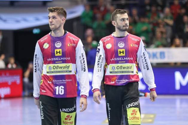 19 11 2023, xgox, Handball Liqui Moly HBL, SC Magdeburg ThSV Eisenach emspor, v l Mateusz Kornecki Eisenach, 16 , Dominik Plaue Eisenach, 12 , Matija Spikic Eisenach, 1 disappointed, looks disappointed, dejected, disappointed Magdeburg