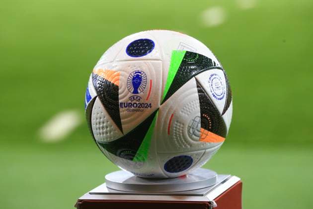 EURO 2024, Official match ball Adidas football love