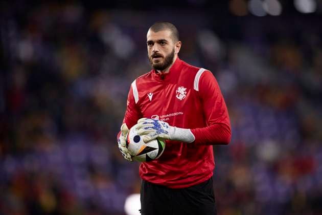 Spain v Georgia: Group A - UEFA EURO, EM, Europameisterschaft,Fussball 2024 European Qualifiers Luka Gugeshashvili of Georgia warms up prior the UEFA EURO 2024 European Qualifier match between Spain and Georgia at Estadio Municipal Jose Zorrilla on November 19, 2023, in Valladolid, Spain. Valladolid Estadio Municipal Jose Zorrilla Valladolid Spain RL_ESPvGEOR_005 Copyright: xRicardoxLarreinax
