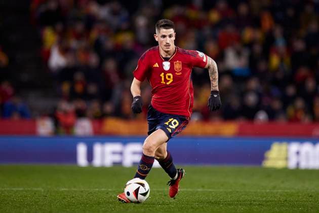 Spain v Georgia: Group A - UEFA EURO, EM, Europameisterschaft,Fussball 2024 European Qualifiers Oihan Sancet of Spain in action during the UEFA EURO 2024 European Qualifier match between Spain and Georgia at Estadio Municipal Jose Zorrilla on November 19, 2023, in Valladolid, Spain. Valladolid Estadio Municipal Jose Zorrilla Valladolid Spain RL_ESPvGEOR_175 Copyright: xRicardoxLarreinax