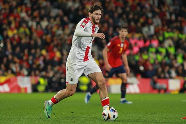 November 19, 2023, VALLADOLID, VALLADOLID, SPAIN: Khvicha Kvaratskhelia of Georgia in action during the UEFA EURO, EM, Europameisterschaft,Fussball 2024 European qualifier match between Spain and Georgia at Jose Zorrilla Stadium on November 19, 2023 in Valladolid, Spain. VALLADOLID SPAIN - ZUMAa181 20231119_zaa_a181_083 Copyright: xIrinaxR.xHipolitox