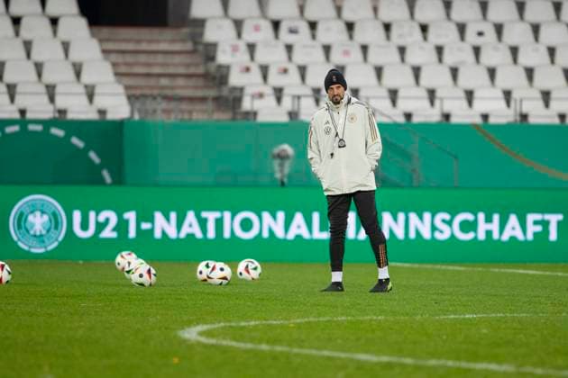 Football, U21 national team, Antonio Di Salvo extends contract until 2027 - Archive photos