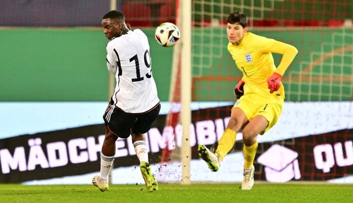 20 11 2023 Soccer German national football team national team U20 juniors DFB international match Germany gg England xwoxzix Ilyas Ansah 19, Germany James Beadle 1, England