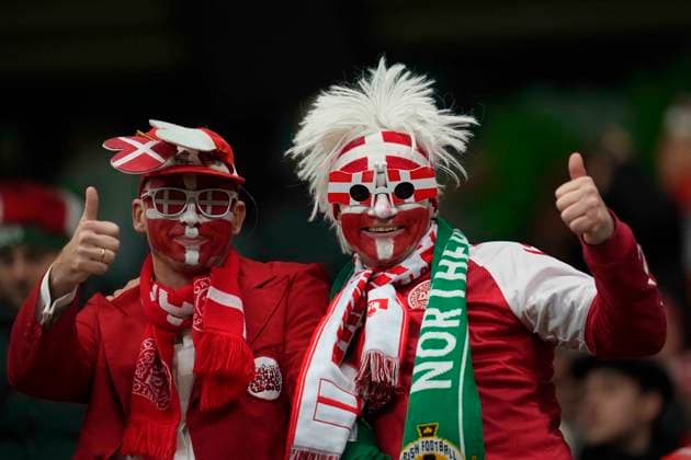 November 20 2023: . Danish fans during a Group H EURO 2024 Qualification game, Northern Ireland versus Denmark , at Windsor Park, Belfast, Northern Ireland. CSM Belfast Northern Ireland - ZUMAc04_ 20231120_zma_c04_008 Copyright: xUlrikxPedersenx