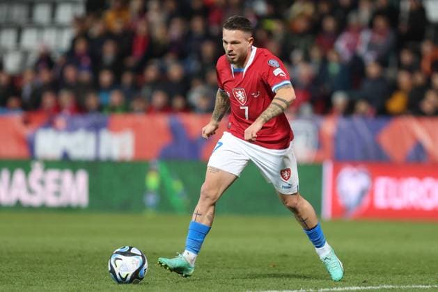 OLOMOUC 20.11.2023 MECZ 10. KOLEJKA ELIMINACJE DO MISTRZOSTW EUROPY 2024 GRUPA E: CZECHY - MOLDAWIA - QUALIFICATION FOR UEFA EURO, EM, Europameisterschaft,Fussball 2024 MATCH GROUP E IN OLOMUNIEC: CZECH REPUBLIC - MOLDOVA VASIL KUSEJ FOT. MICHAL CHWIEDUK FOKUSMEDIA NEWSPIX.PL --- Newspix.pl  231120CHW109