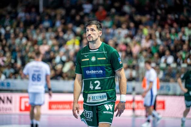 Handball Bundesliga HSG Wetzlar VfL Gummersbach, 20 11 23 Nemanja Zelenovic 42 HSG Wetzlar Handball Bundesliga HSG Wetzlar VfL Gummersbach Wetzlar, 20 11 23 Copyright: xBEAUTIFULxSPORTS Roeczeyx