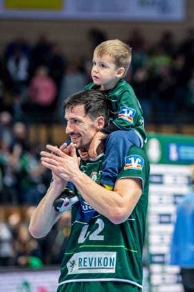 Handball Bundesliga HSG Wetzlar VfL Gummersbach, 20 11 23 Nemanja Zelenovic 42 HSG Wetzlar Handball Bundesliga HSG Wetzlar VfL Gummersbach Wetzlar, 20 11 23 Copyright: xBEAUTIFULxSPORTS Roeczeyx