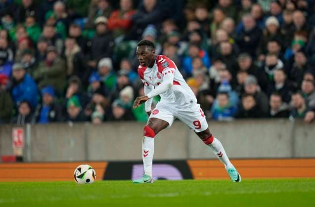 November 20 2023: Mohamed Daramy (Denmark) controls the ball during a Group H EURO 2024 Qualification game, Northern Ireland versus Denmark , at Windsor Park, Belfast, Northern Ireland. CSM Belfast Northern Ireland - ZUMAc04_ 20231120_zma_c04_128 Copyright: xUlrikxPedersenx